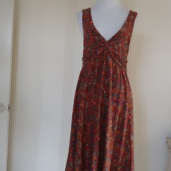 Patagonia Dresses & Skirts - Patagonia Sleeveless Dress w/ floral print, medium